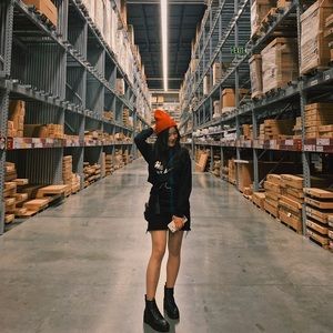 Meet your Posher, Diamond